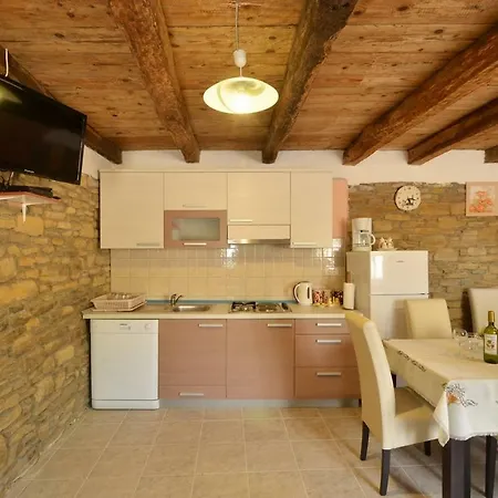 Holiday House Eda With Private Pool Buzet Exterior photo