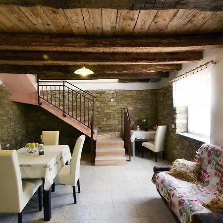 Holiday House Eda With Private Pool Buzet Exterior photo