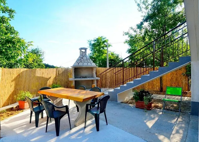 Holiday House Eda With Private Pool